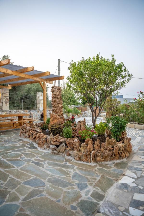 Nontas Ntina With Private Pool & Playground Villa